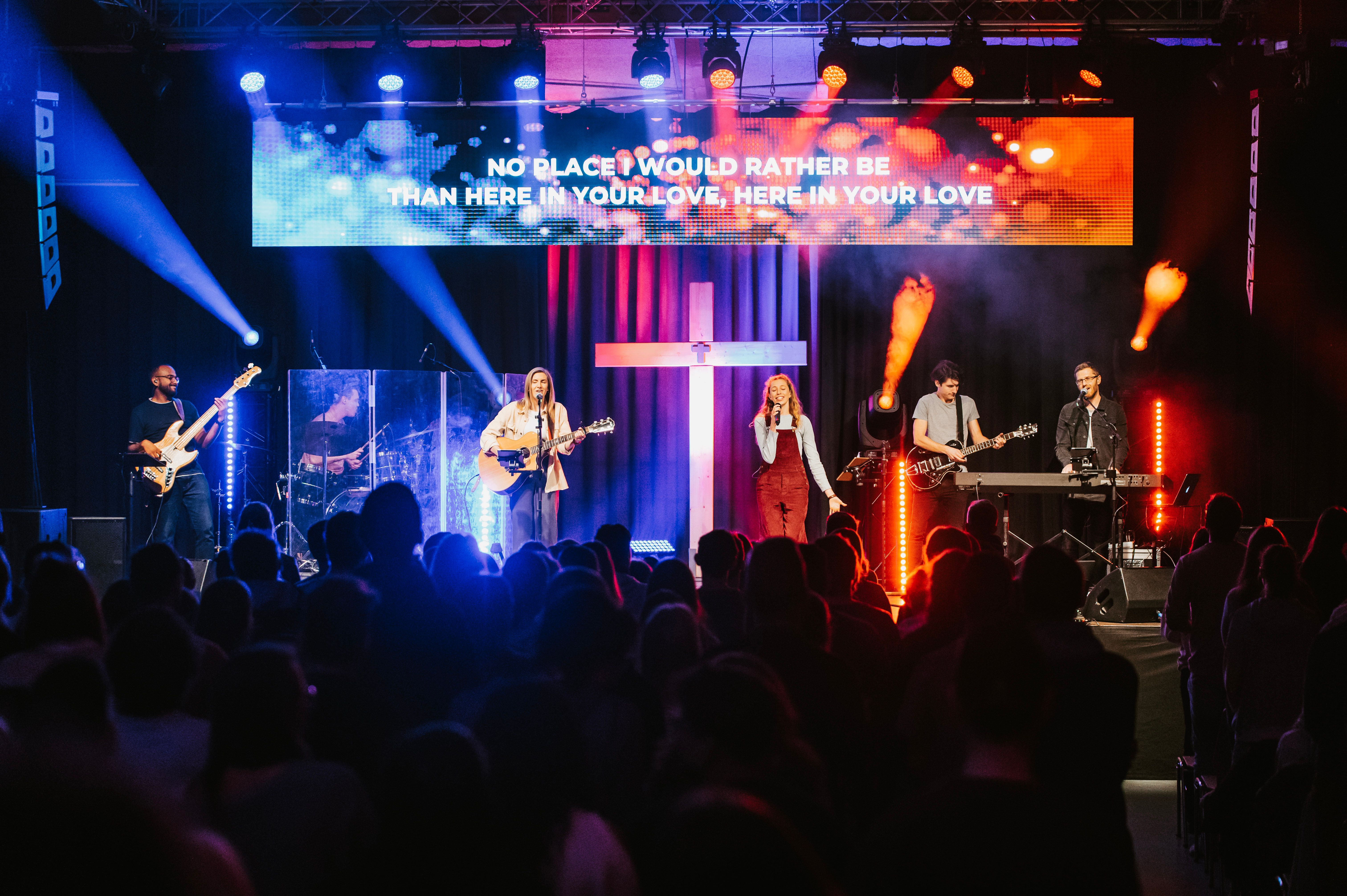 modern church, Worship, praise