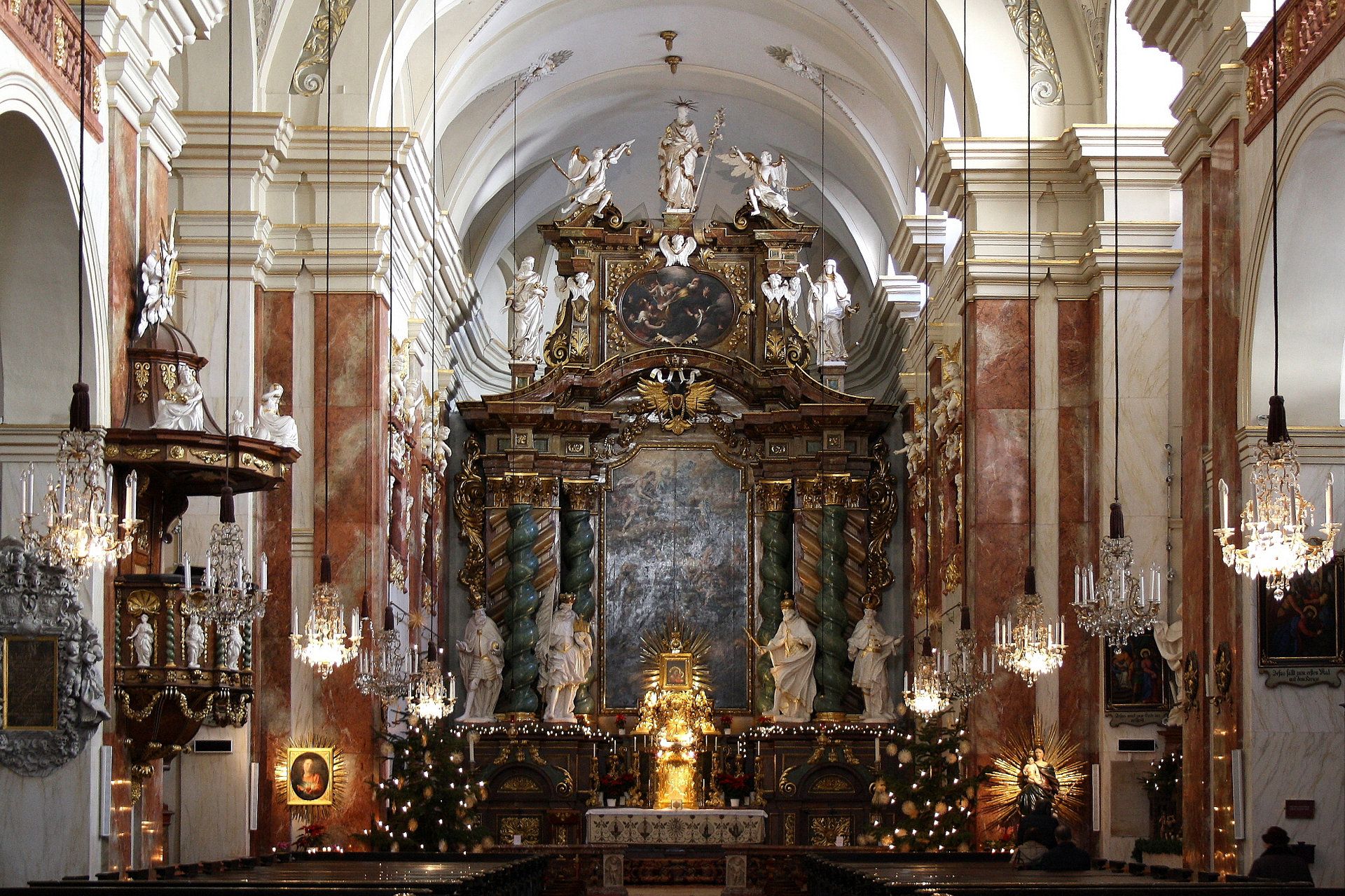 St. Rochus Church in Wien, Catholic services